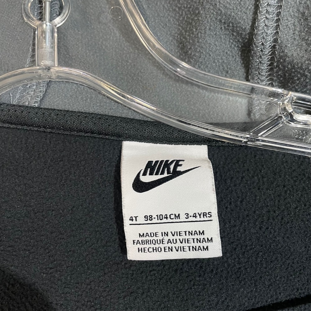 Nike Black Gray Hooded Full Zip Sweater Boy's 4T (3-4 Years) - Picture 2 of 7